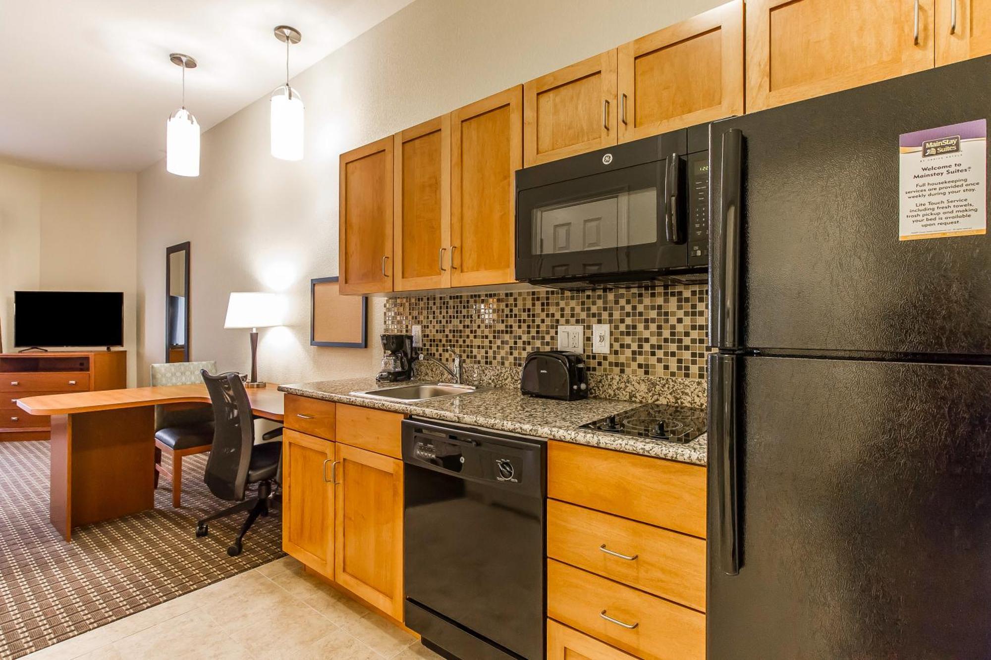 Mainstay Suites Stanley Quarto foto