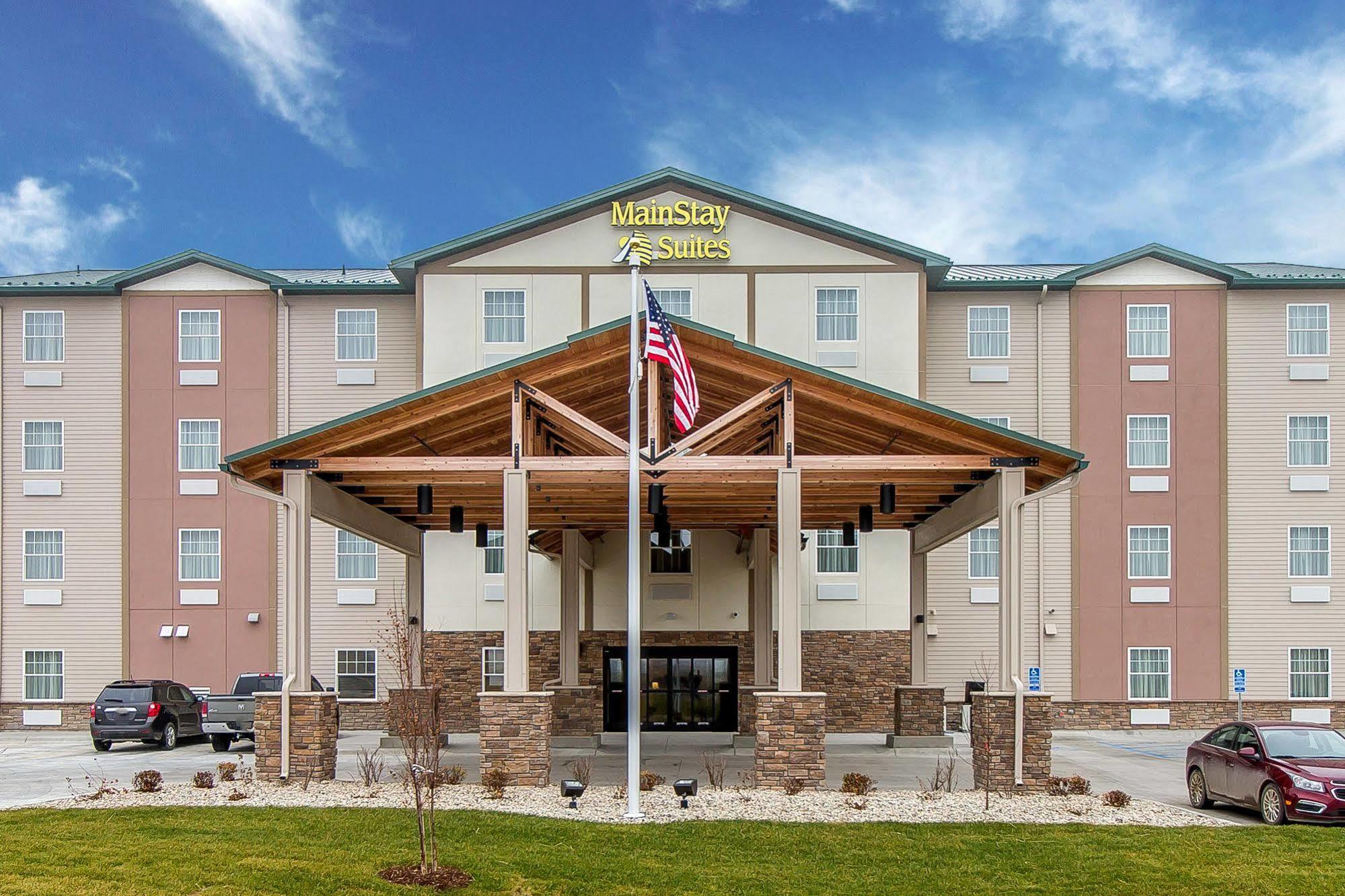 Mainstay Suites Stanley Exterior foto