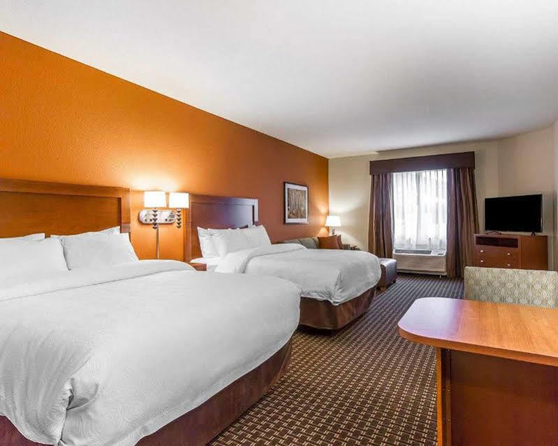 Mainstay Suites Stanley Exterior foto